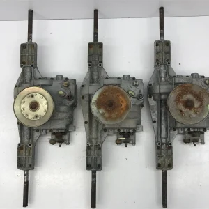 JOHN DEERE L100 SCOTTS L1742 TRANSMISSION 5-SPEED SPICER AM131576