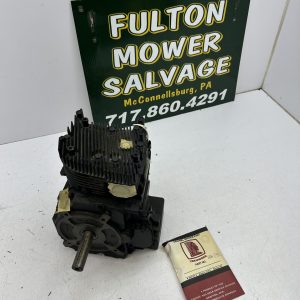NOS JOHN DEERE AM31119 112 ROUND FENDER TECUMSEH ENGINE HH100 SBH243 758160